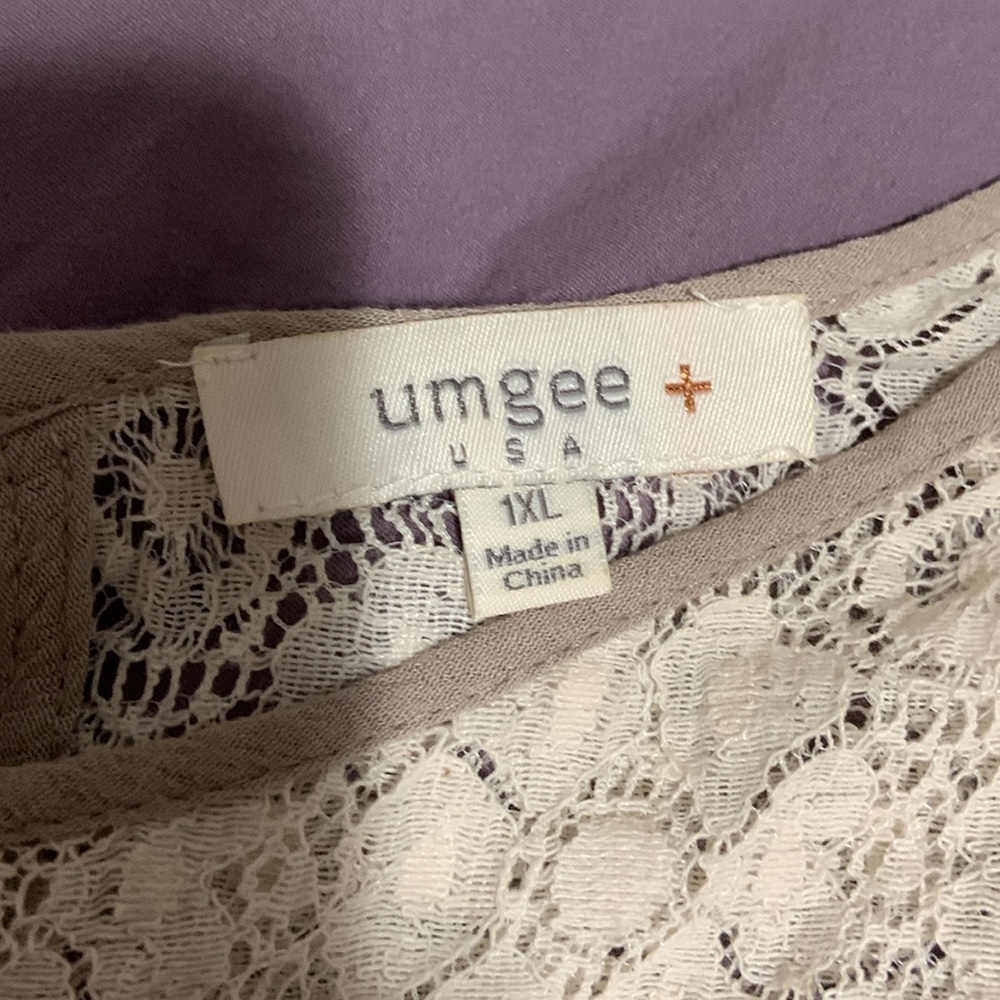 Umgee Tunic - Picture 3 of 6